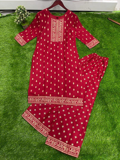 Super Hit Foil Print Kurti & Plazzo.🔥