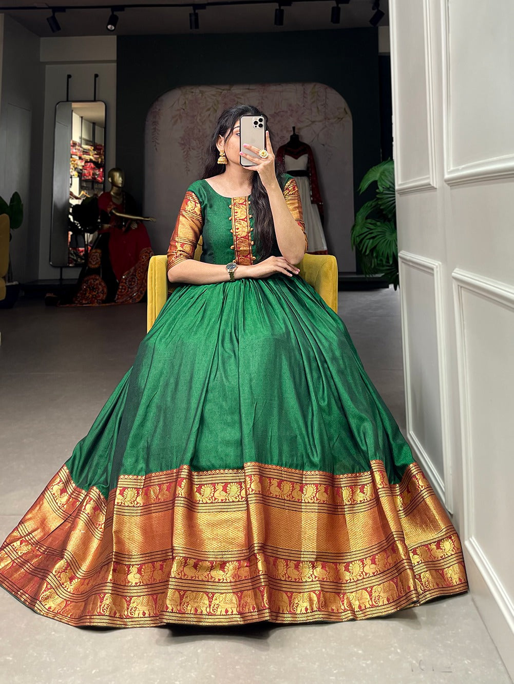 Traditional narayanpet gown to give your function more ethnic vibe