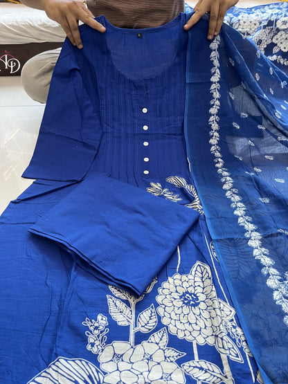 Pure Cotton Kurti with Self Print with Pant and Mulmul Printed Dupatta Set